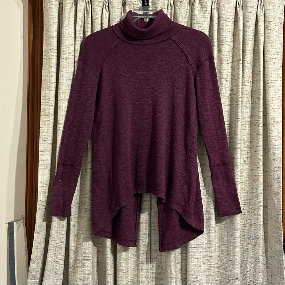 Free People - We The Free Split Back Turtleneck - Medium